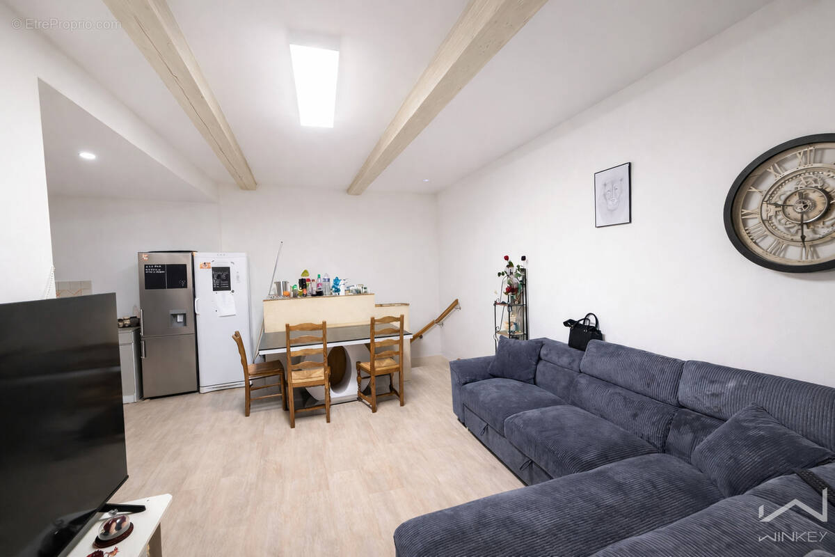 Appartement à PIERRELATTE