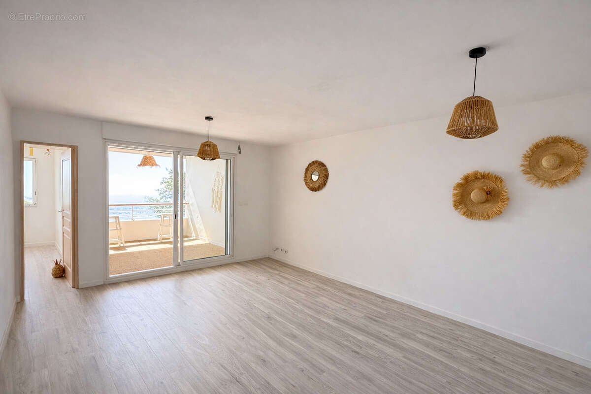 Appartement à SAINT-DENIS
