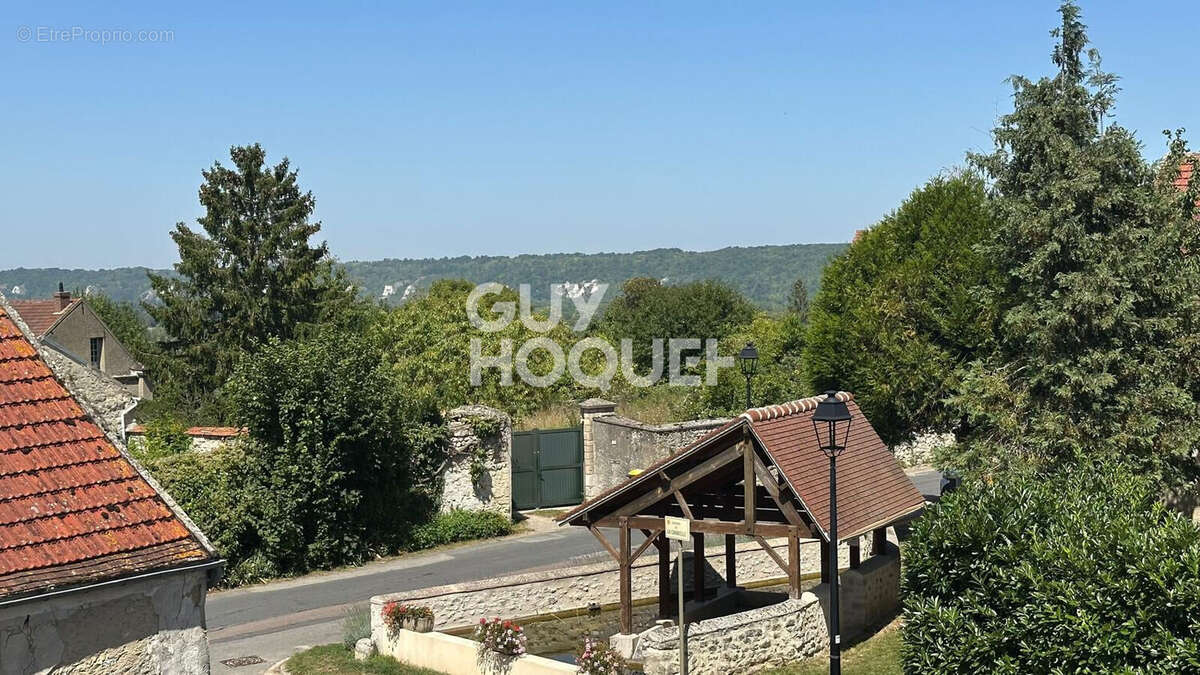 Maison à SAINT-MARTIN-LA-GARENNE
