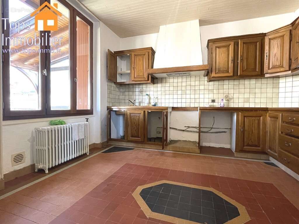 Maison à VILLEFRANCHE-DE-ROUERGUE