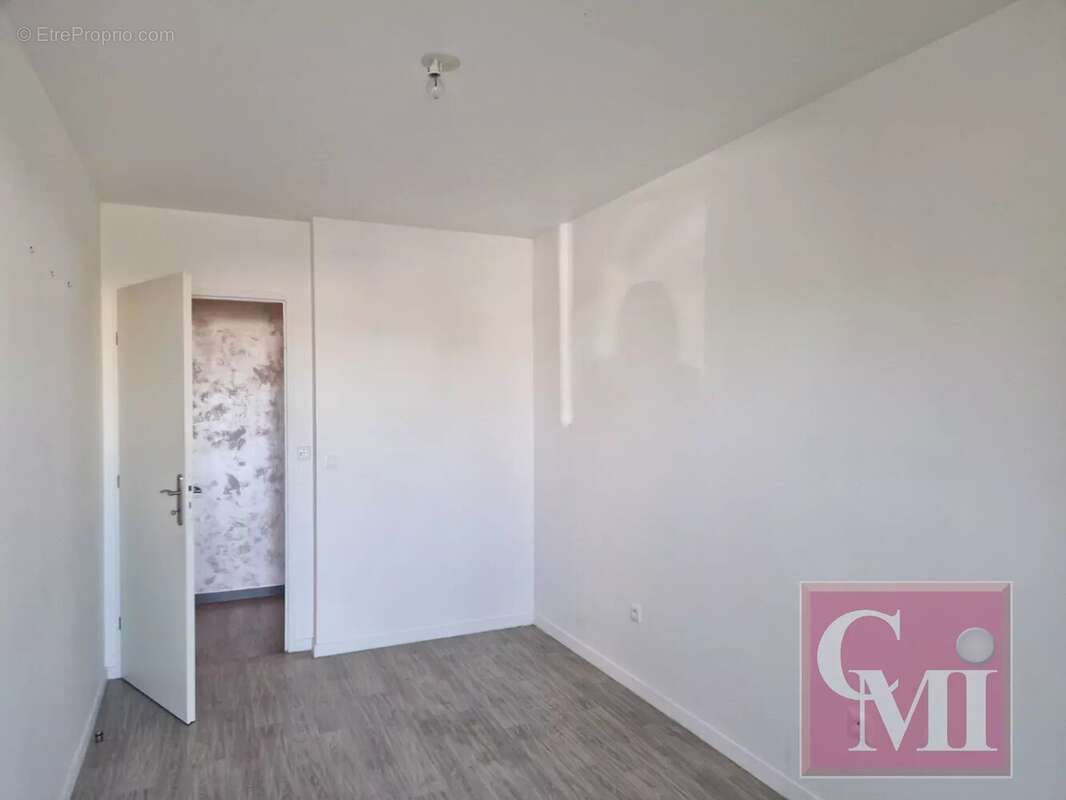 Appartement à EGLY