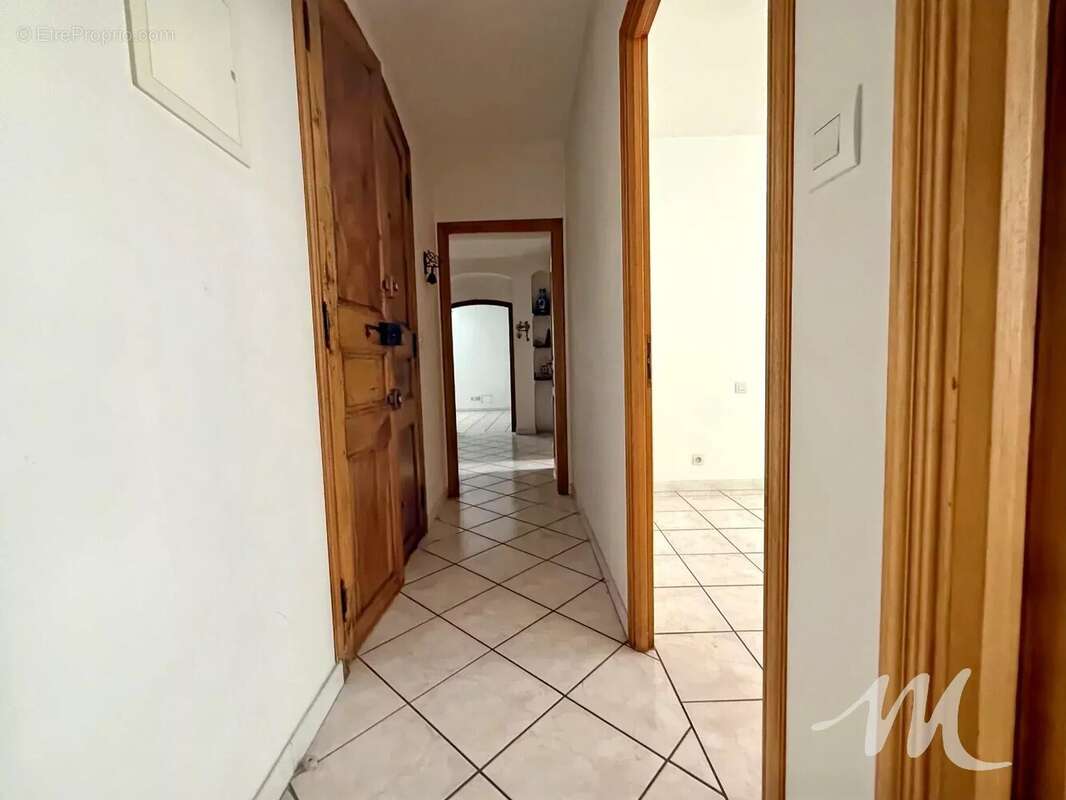 Grand appartement à vendre à Barjols Lumineux de 96 m² - photo 8