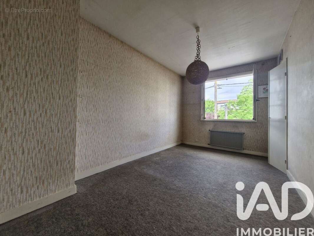 Photo 8 - Maison à THOUARS