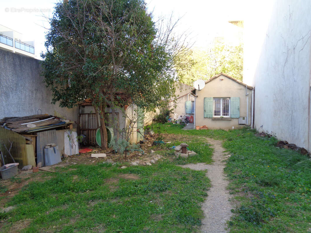 Maison à NIMES
