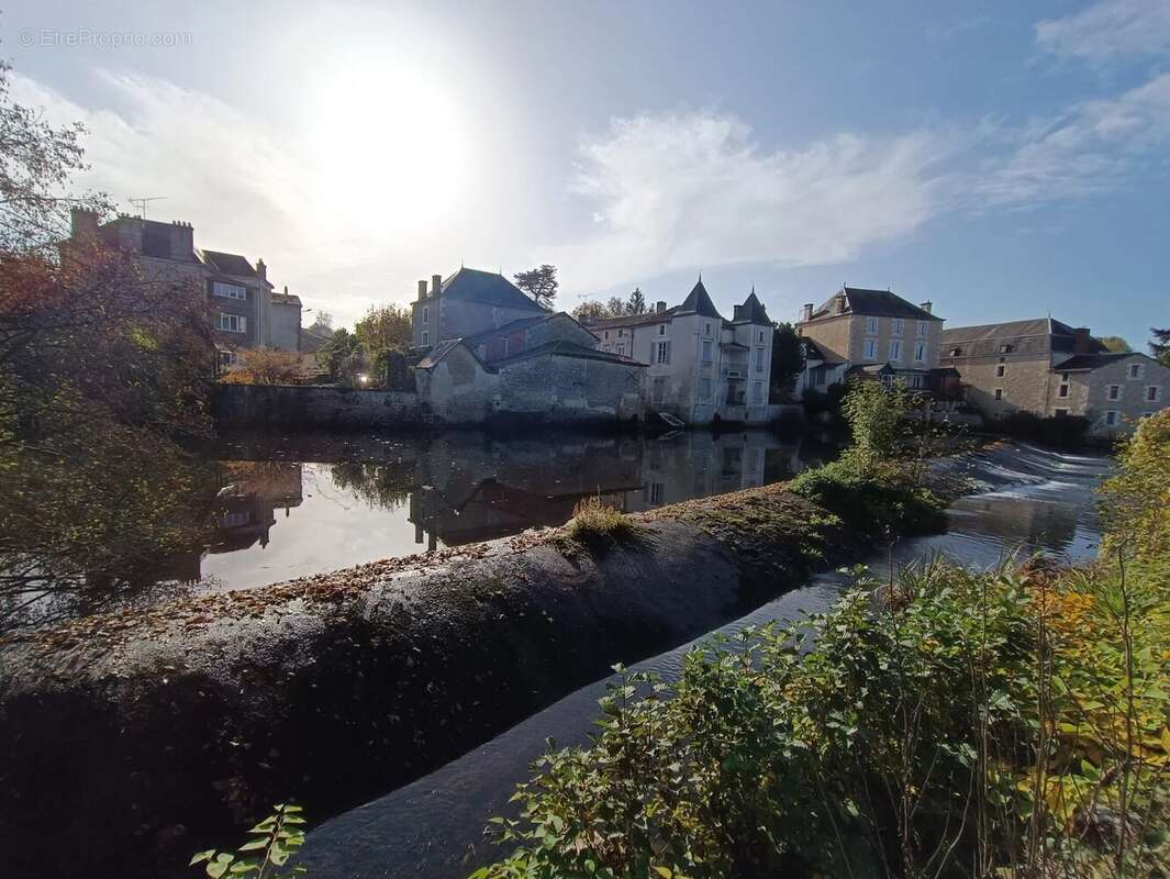 Maison à CIVRAY