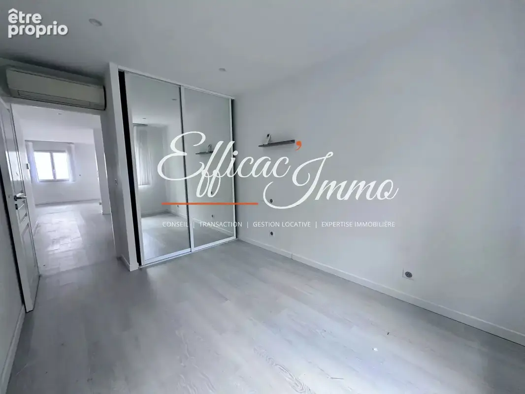 Bien de 154,51 m² avec garage, jardin et prestations haut de gamme - photo 8