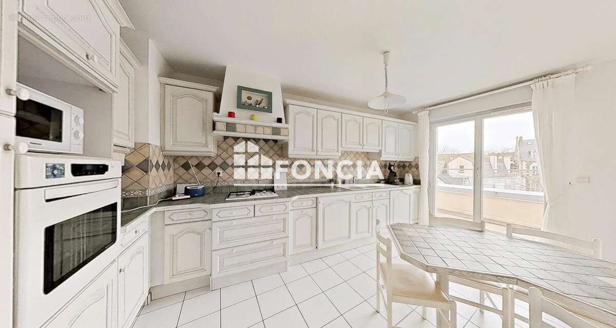 Appartement à MANTES-LA-JOLIE