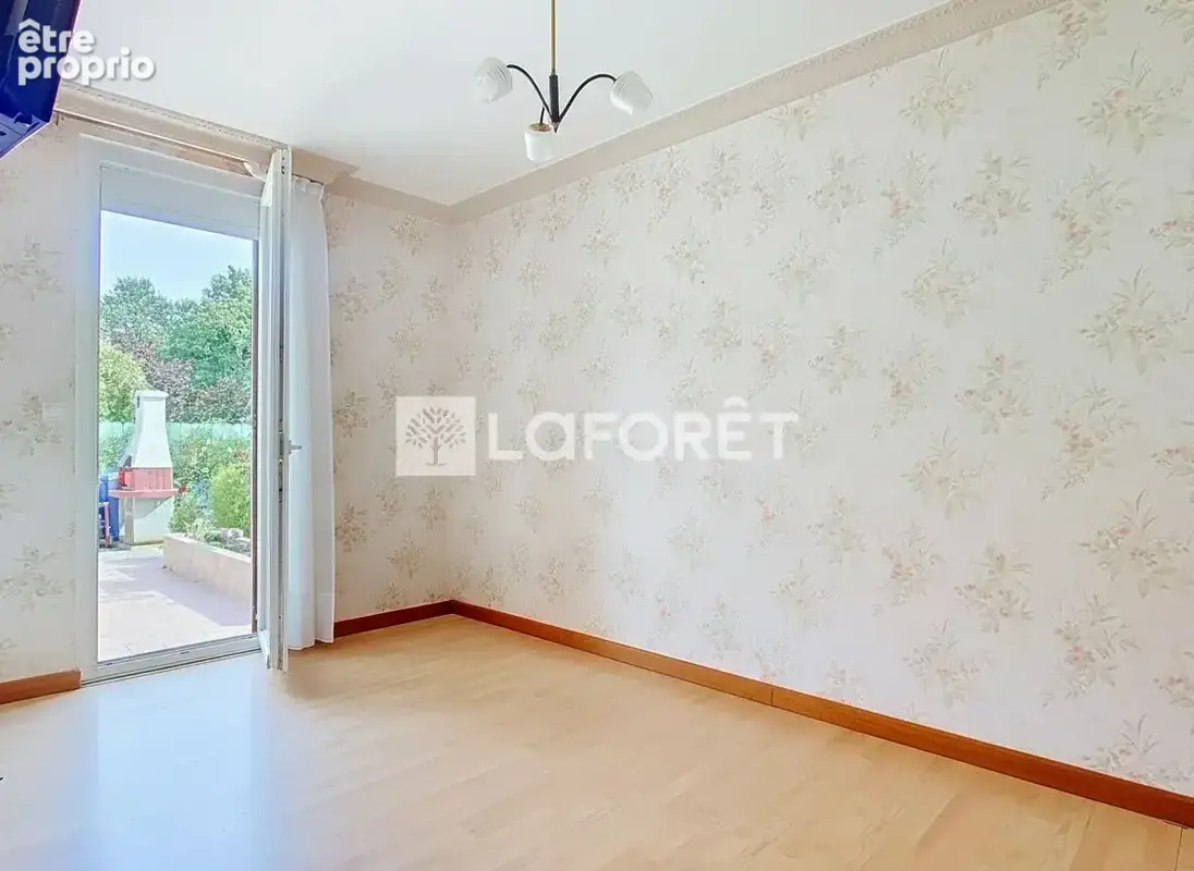 Maison Chartres-de-Bretagne, plain-pied, 78 m², terrain clos 371 m² - photo 7