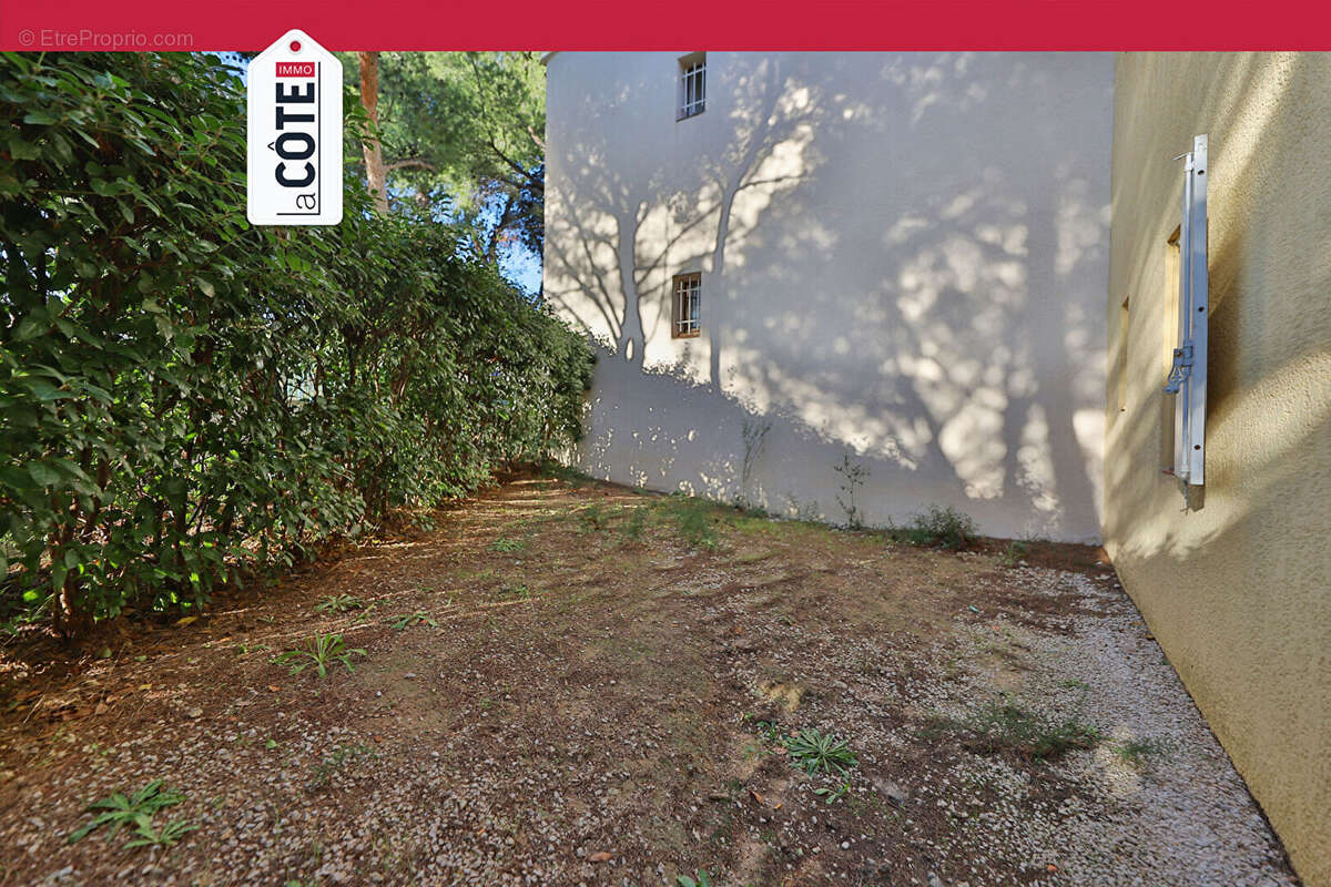 Appartement à SAUSSET-LES-PINS