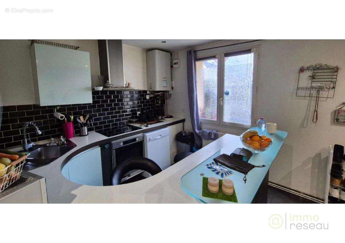 Maison 123 m² à Osny  - photo 2