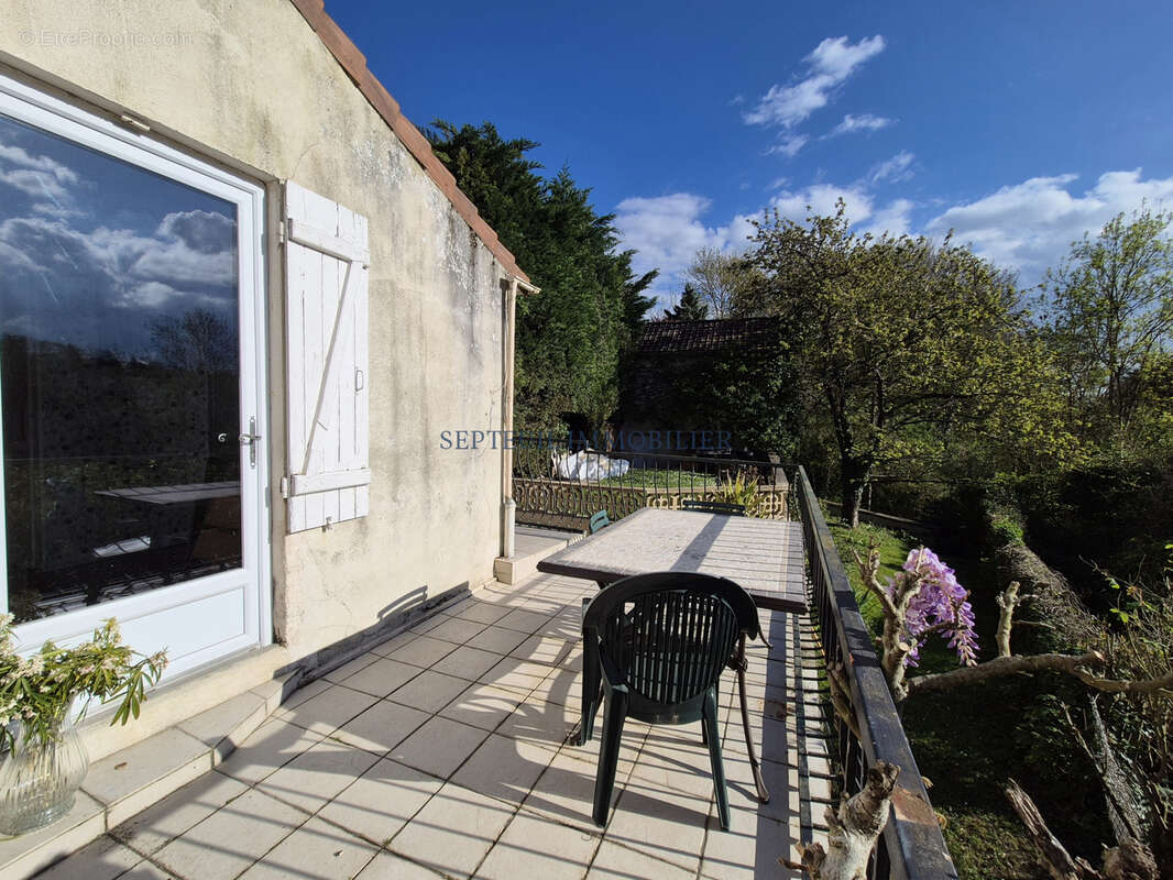 Maison à SEPTEUIL