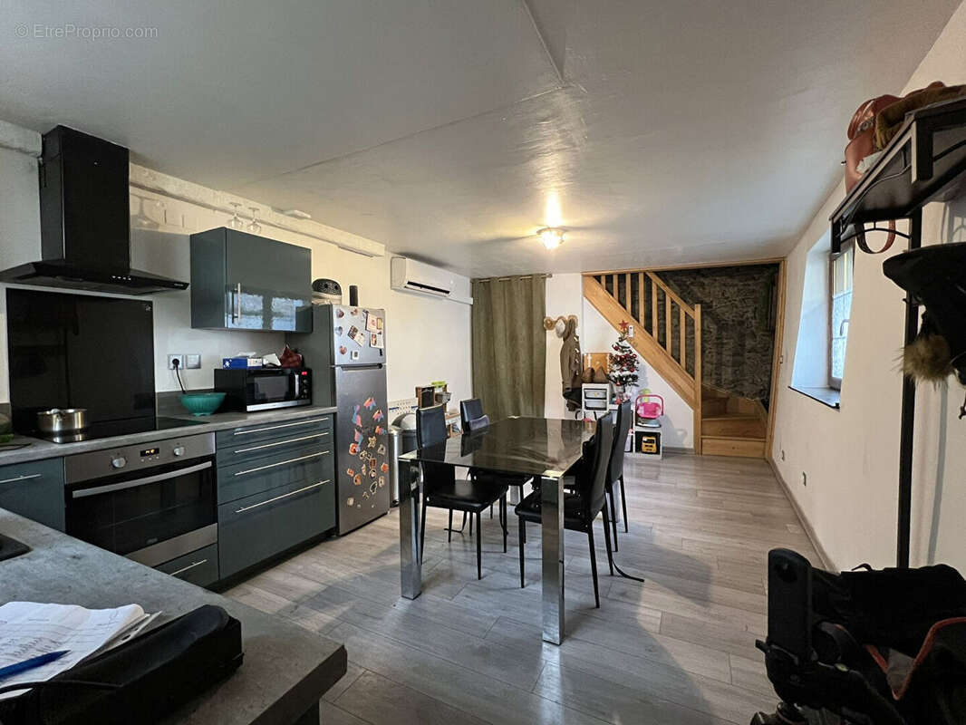 Appartement à GRESY-SUR-ISERE