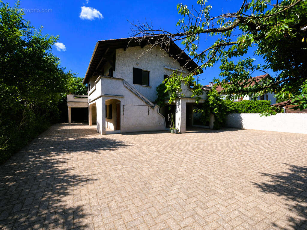 Maison individuelle sur terrain clos - photo 3