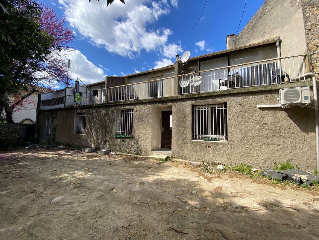 Appartement à NIMES