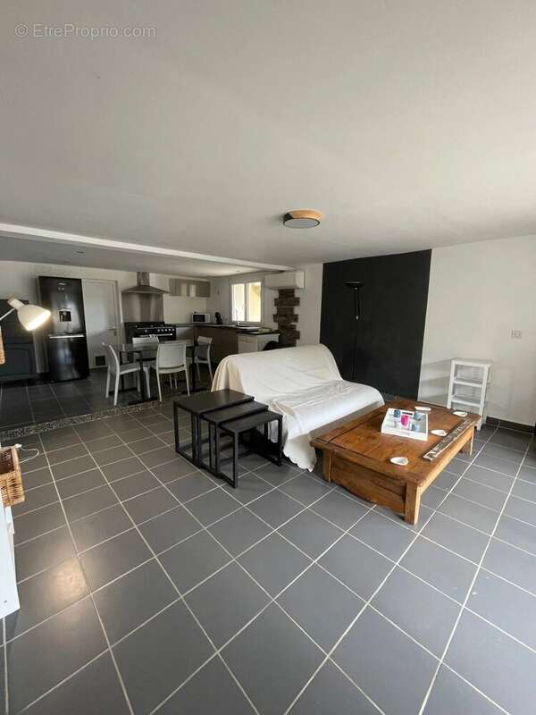 Maison à PLAN-DE-LA-TOUR