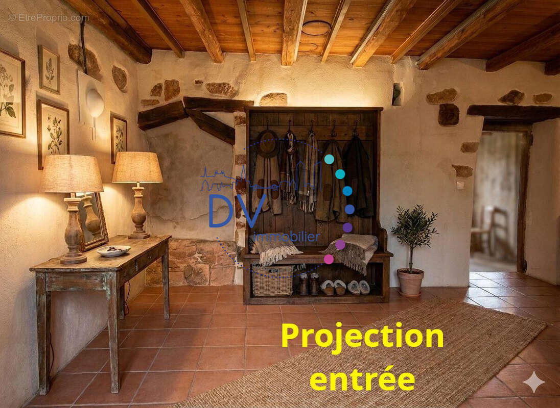 Maison à SAINT-JUST-D'AVRAY