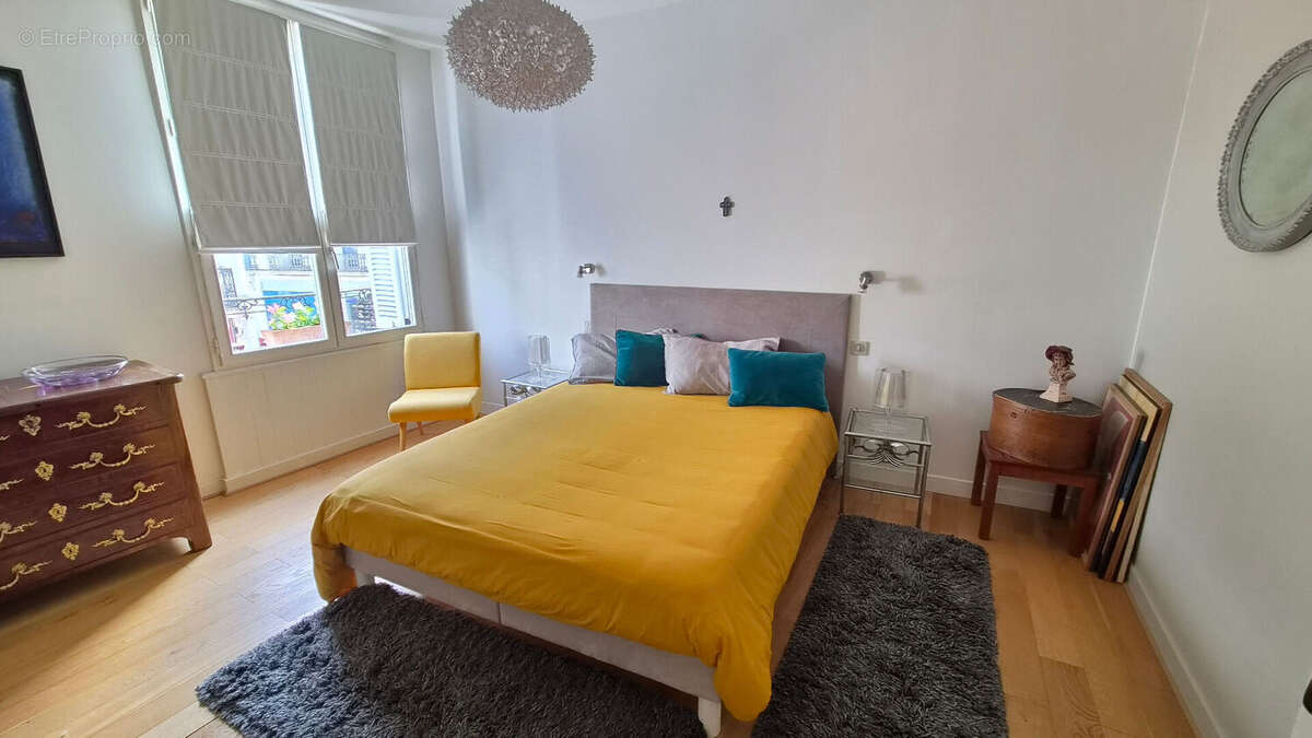 Appartement - 90 m² - TOURS - photo 4