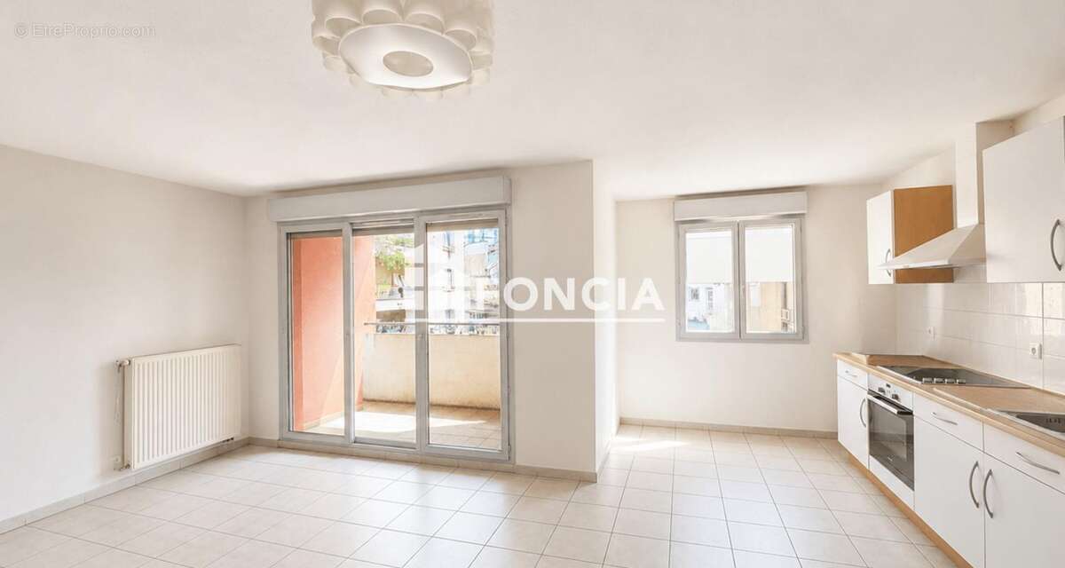 À VENDRE – T3 de 63 m² avec balcon et garage fermé – Lyon 7ᵉ (Manufacture des Tabacs) - photo 3
