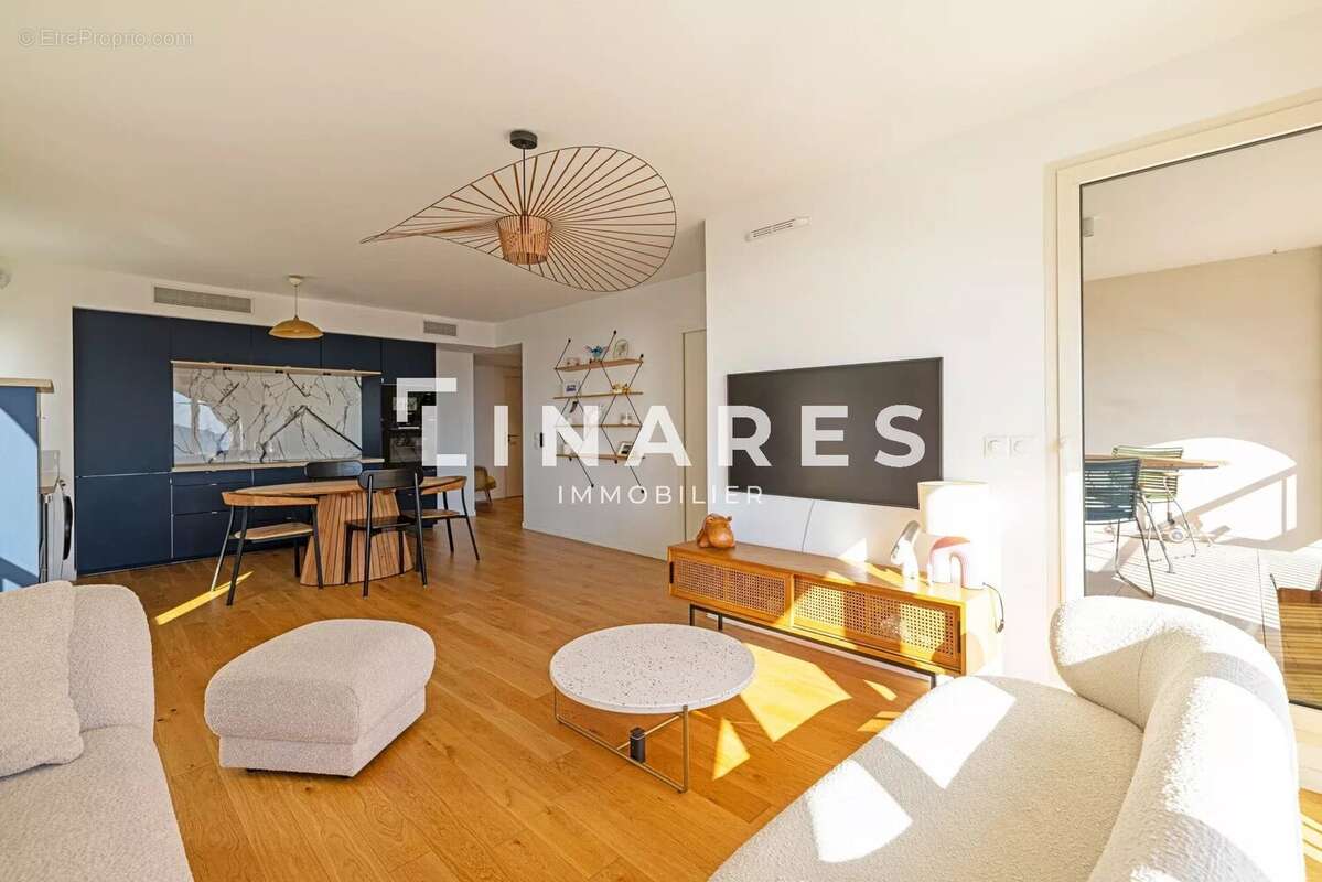 SOLSTICE - Appartement T3 de 79m² - Terrasse 10m² - 13002 JOLIETTE - photo 6
