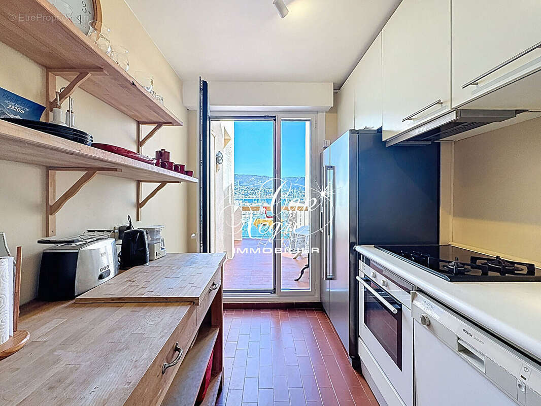 Appartement à BORMES-LES-MIMOSAS