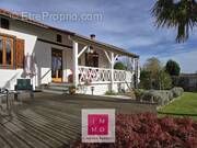 Maison à CASTERA-LOU