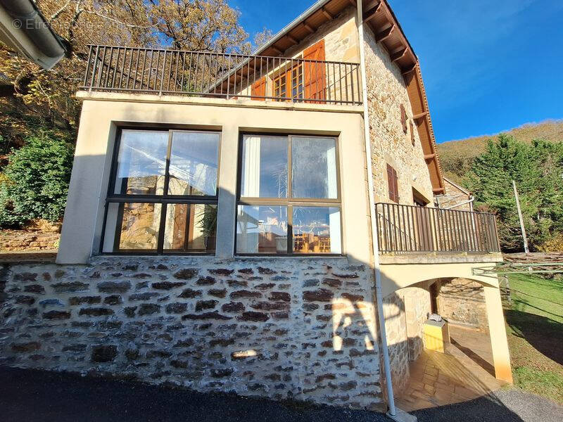 Maison à SAINT-MICHEL-LOUBEJOU