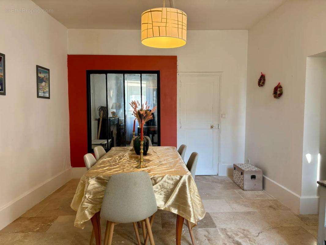 Maison à FAY-AUX-LOGES