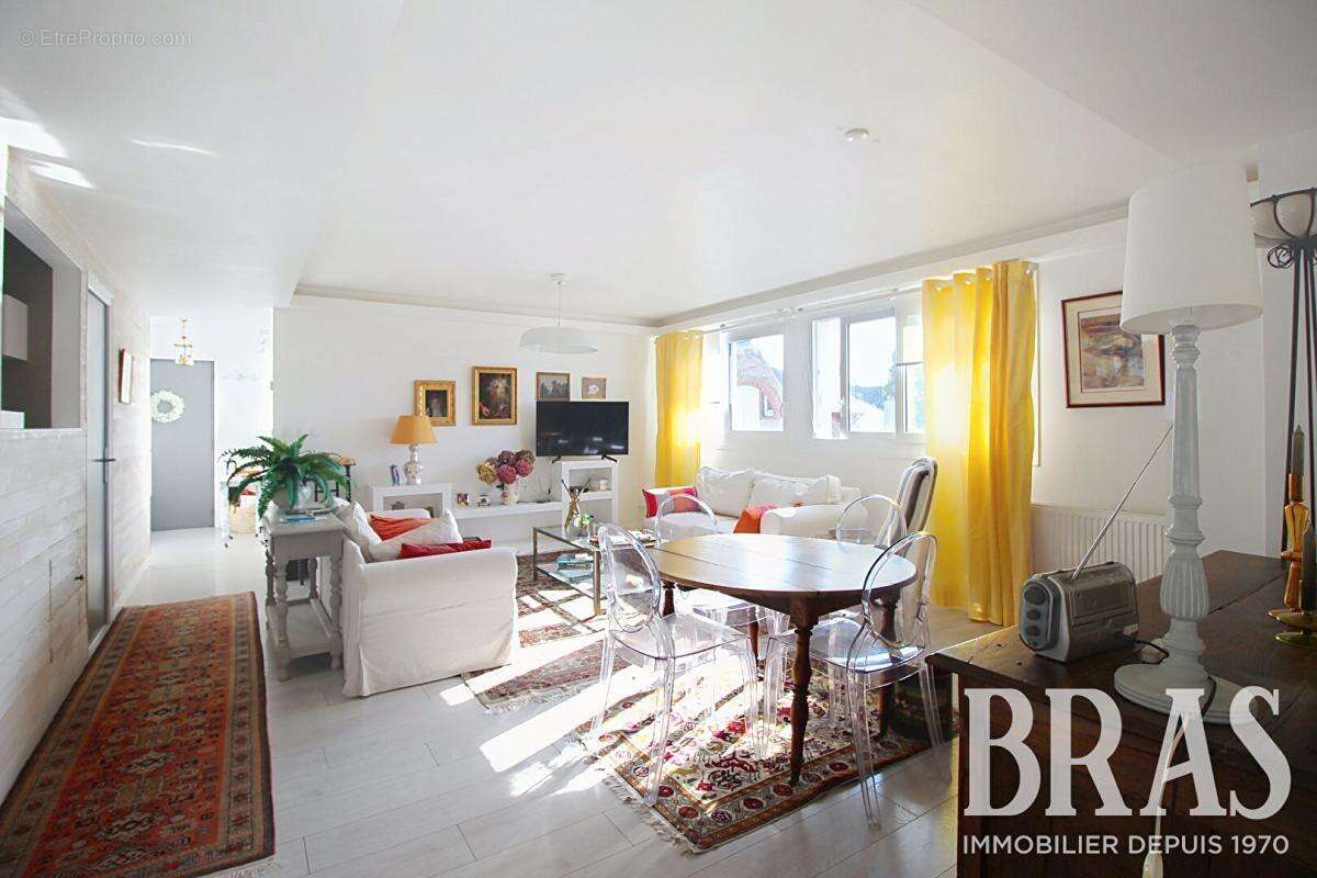 Appartement Vannes 5 pièce(s) dernier étage 83 m2 - photo 2