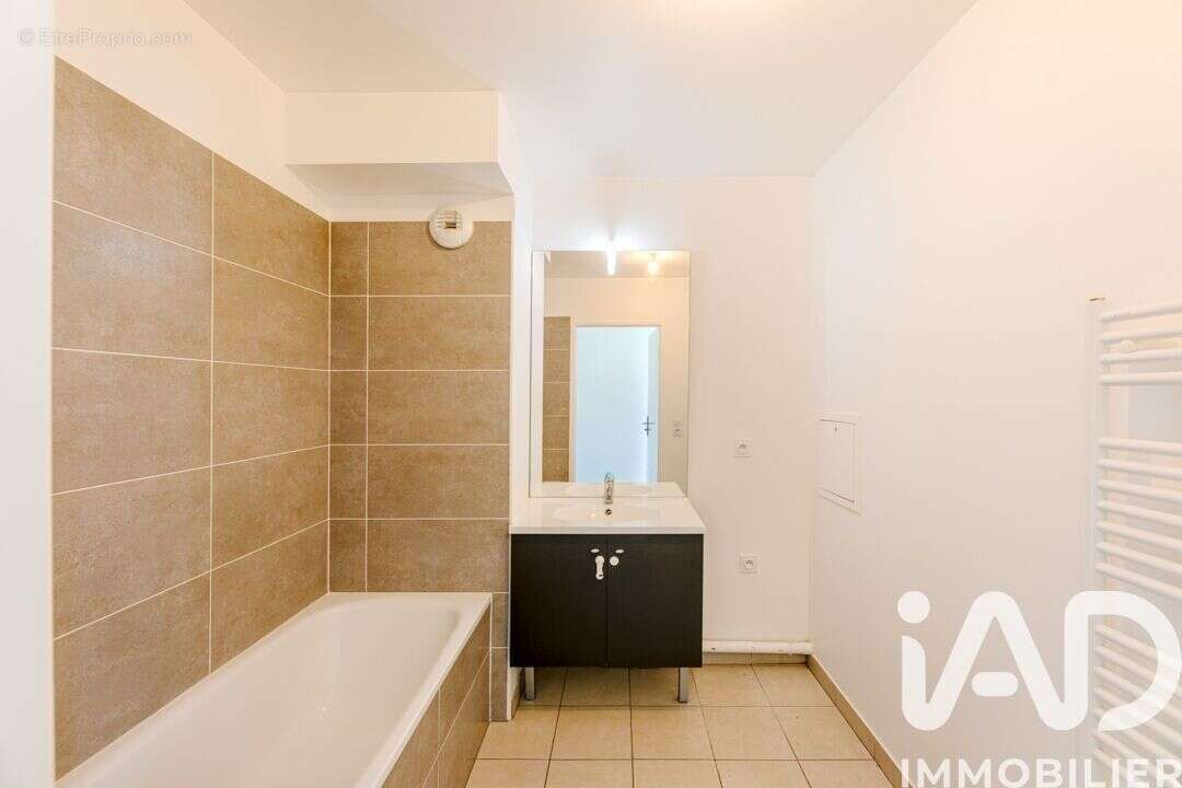 Photo 9 - Appartement à ASNIERES-SUR-SEINE
