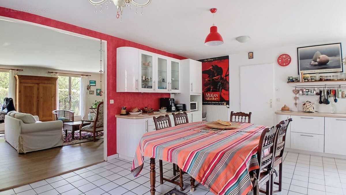 Maison à MARCOUSSIS