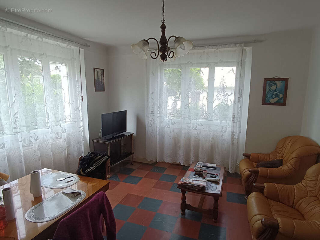 Maison à CAPDENAC-GARE