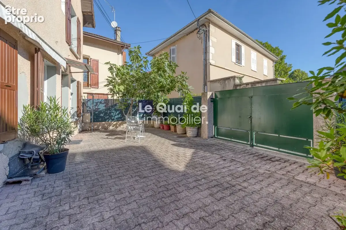 Maison 7 pièces 133 m² à vendre à Moirans (38430) - photo 4