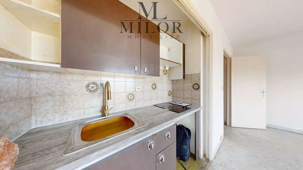 Appartement à MANDELIEU-LA-NAPOULE