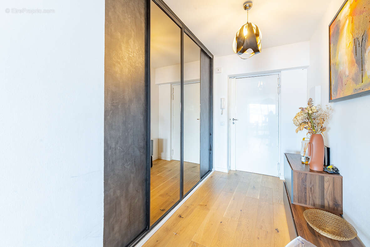 Appartement à MARSEILLE-8E