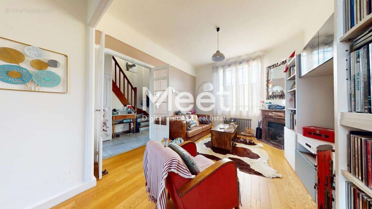 Vitry sur seine - maison 4 pieces 77 m² avec garage et jardin + studio independant 17 m² - photo 3