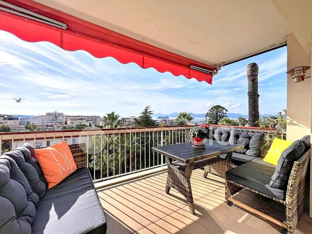 Appartement à CANNES