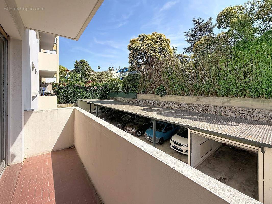 Appartement à LE CANNET