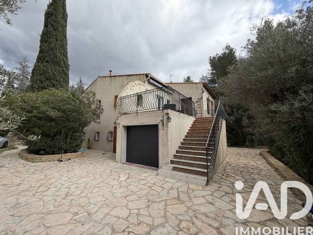 Photo 1 - Maison à LE BEAUSSET