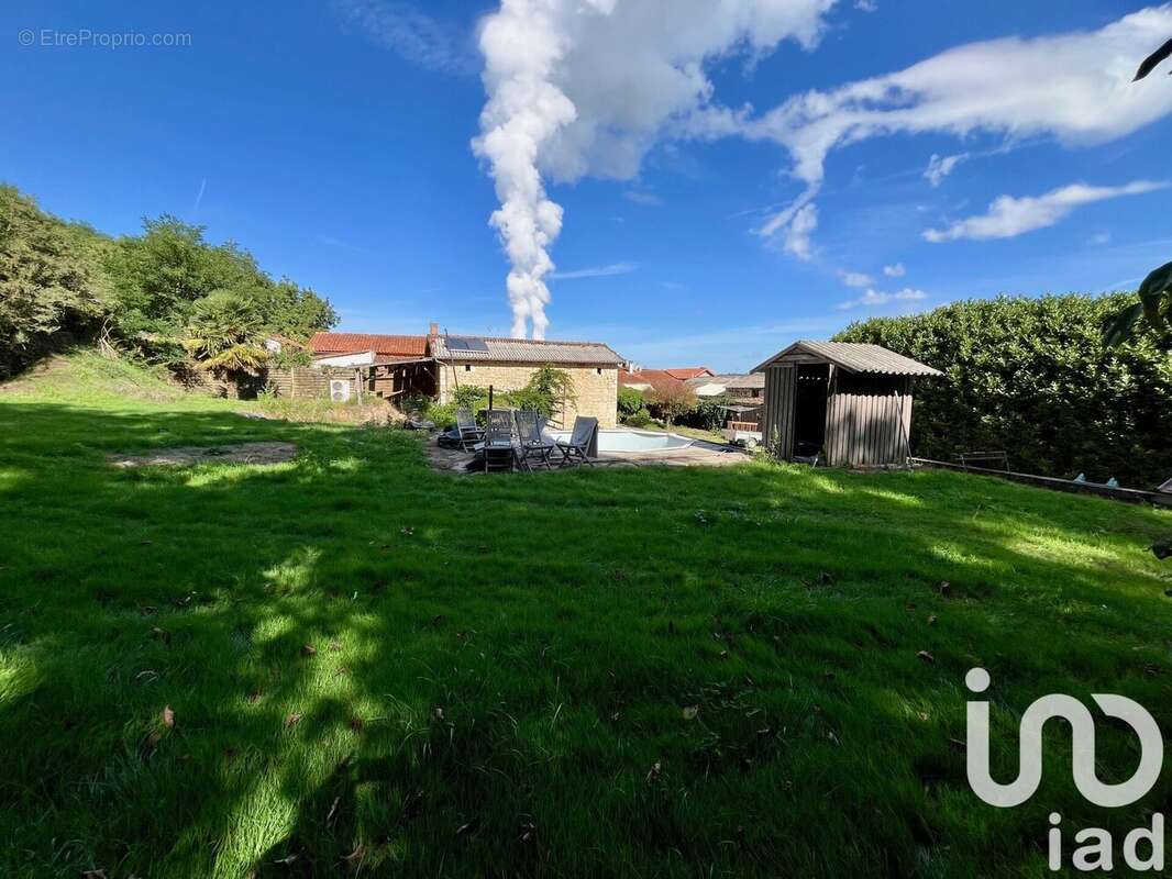 Photo 4 - Maison à CIVAUX