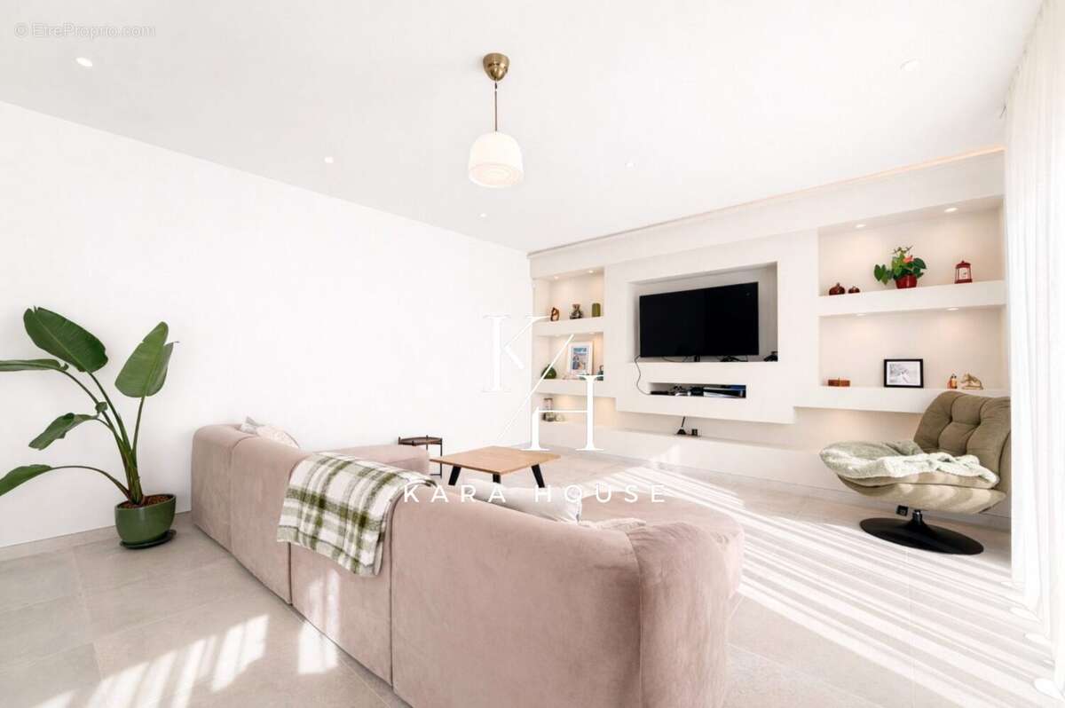 Maison à BRETTEVILLE-SUR-LAIZE