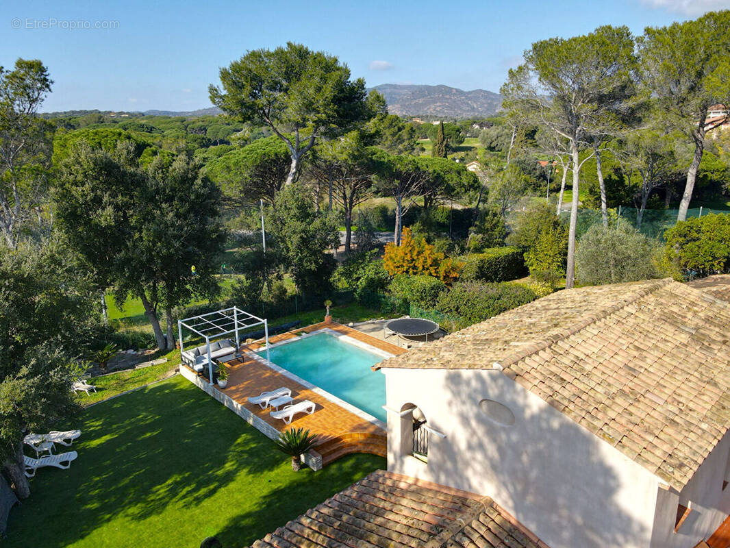 Maison à SAINT-RAPHAEL