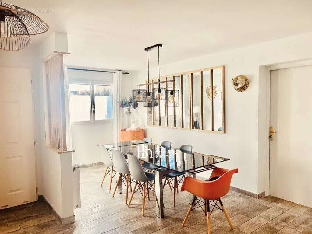 Maison à VILLENAVE-D'ORNON