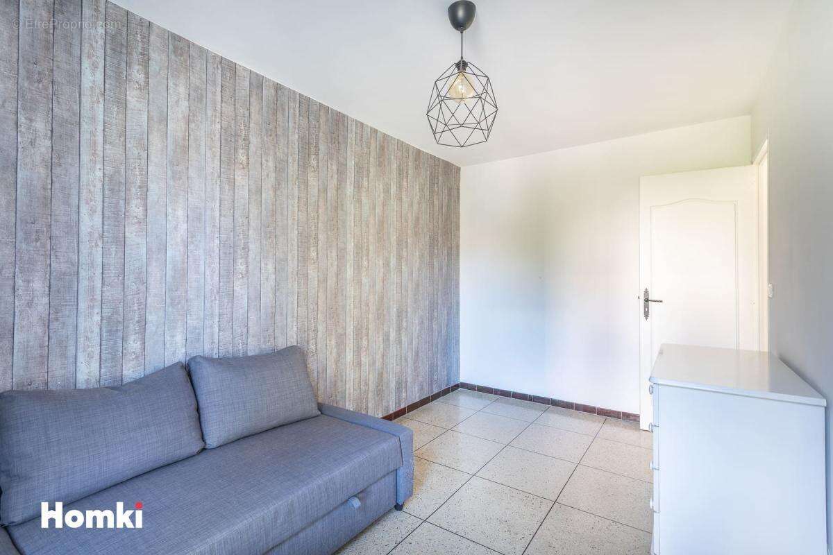 Appartement à MARSEILLE-12E