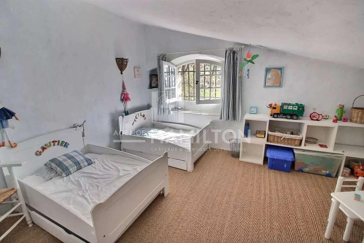 Maison à LE BAR-SUR-LOUP