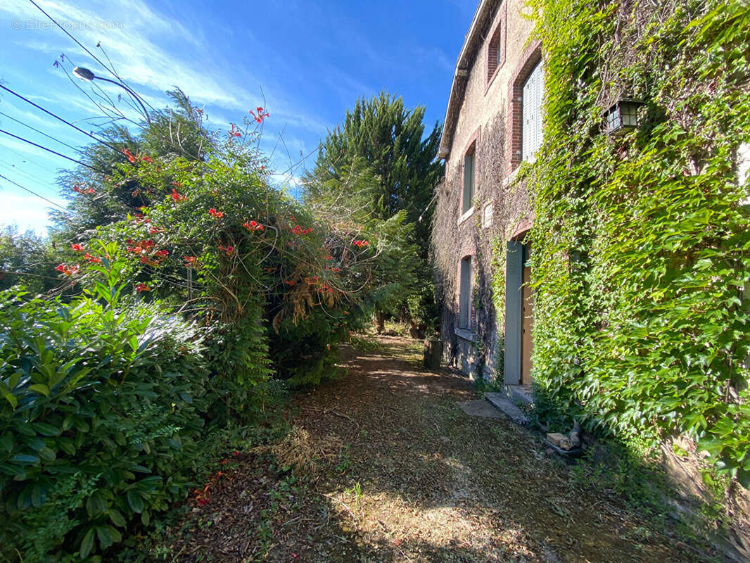 Maison La Chapelle D'angillon - photo 2