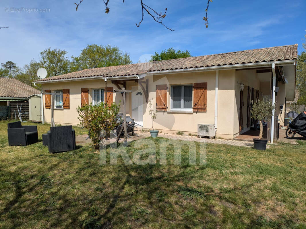 Maison T5, 3 chambres, garage, terrasse et jardin de plus de 1500 m2 à Salles - photo 2