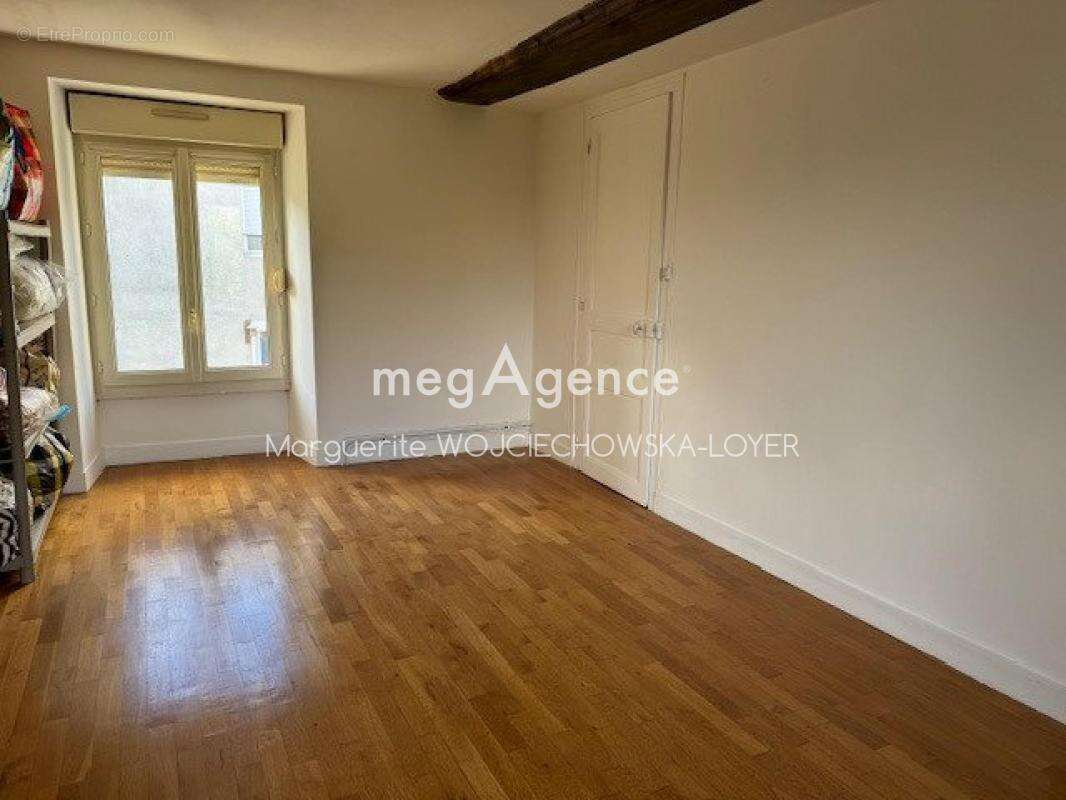 Maison à FRESNAY-SUR-SARTHE