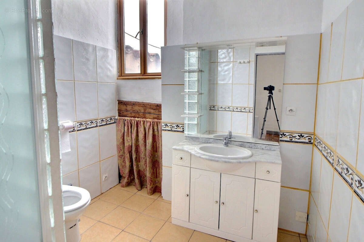 Maison 140 m² à Gonfaron  - photo 5