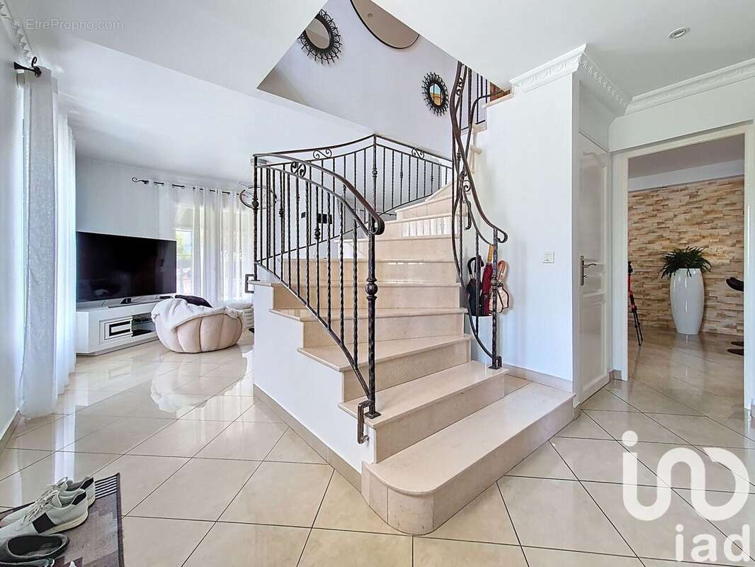 Photo 6 - Maison à VIGNEUX-SUR-SEINE