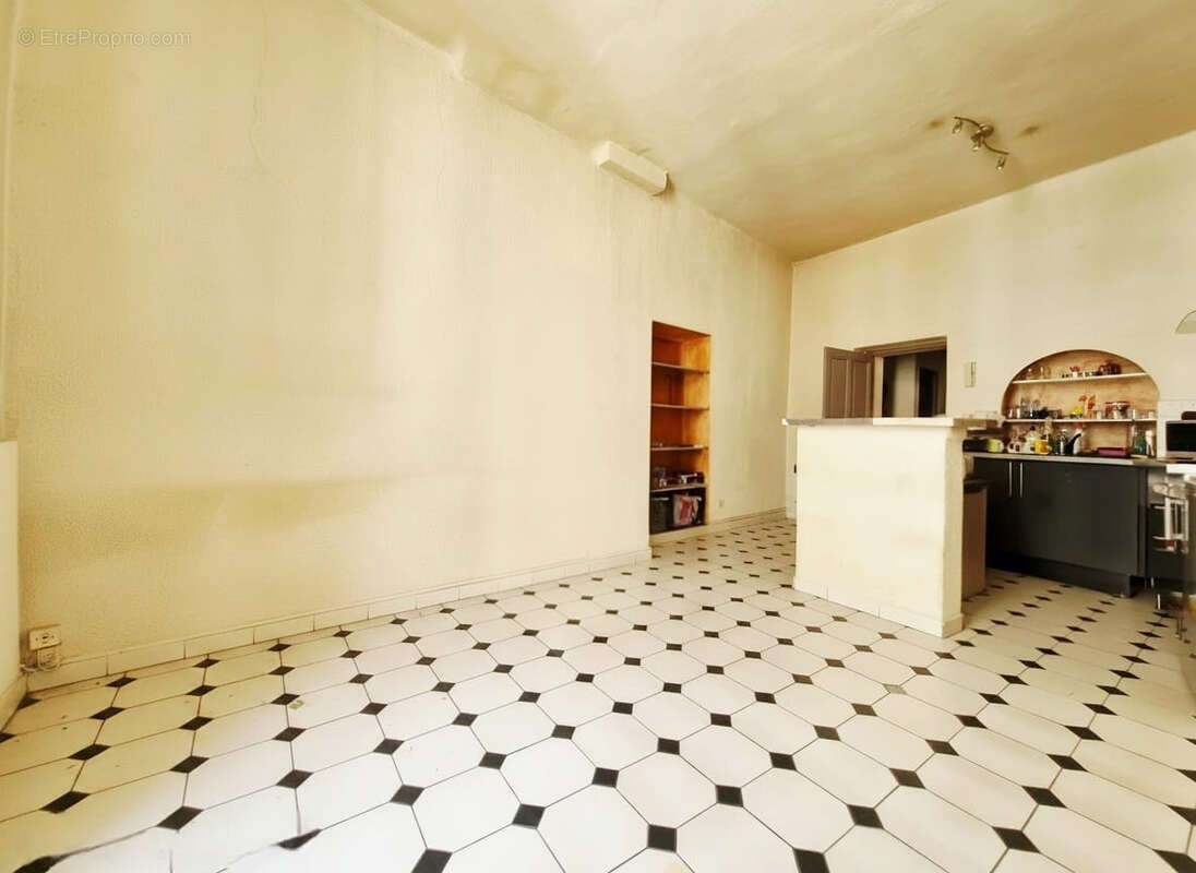 Appartement à NIMES